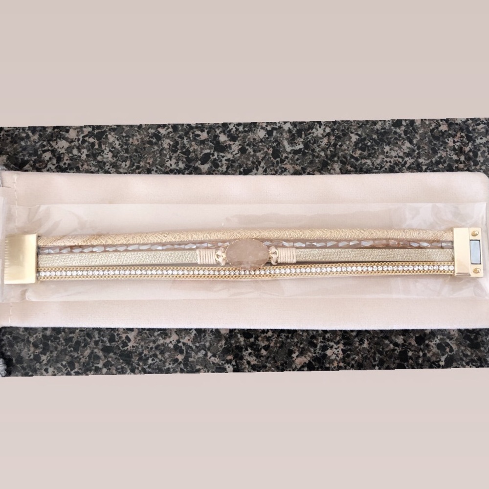 4 band clasp bracelet